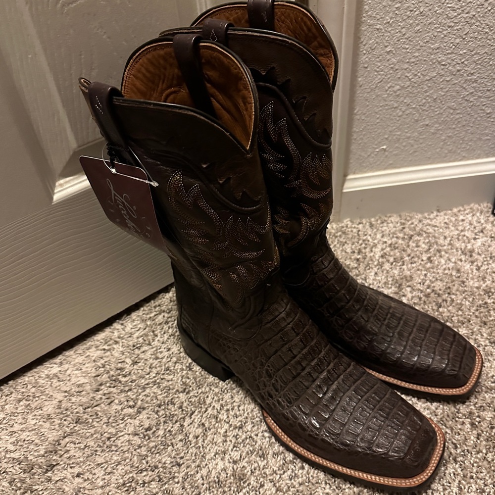 Lucchese men’s boots size 13 NWT